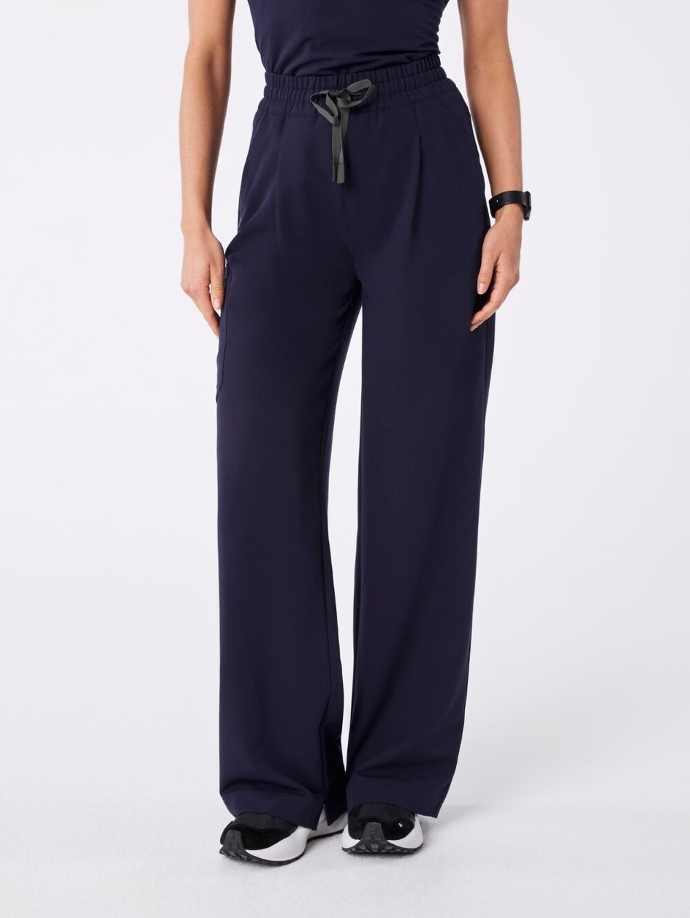 FIGS Shelby Ultra-High-Rise Wide Leg Scrub Pant Size Large Navy Blue